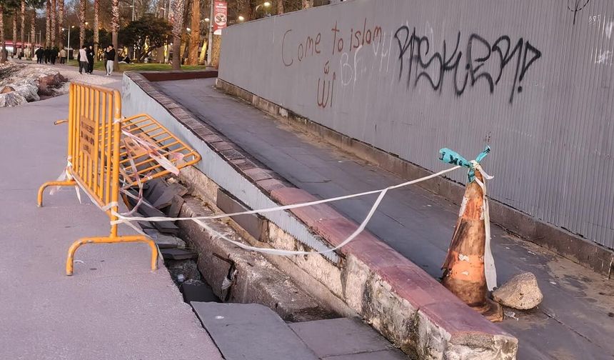 Yalova’nın Vitrini Harabeye Döndü