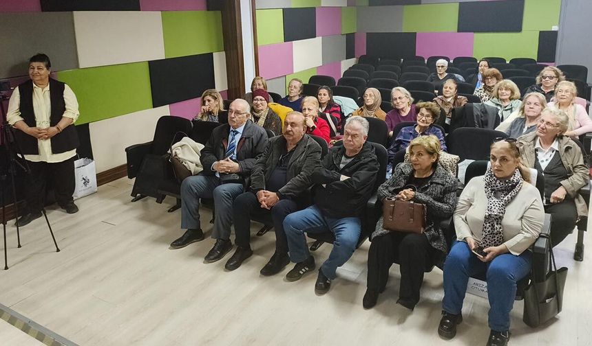 Azmin Hikâyesi KATFA-DER’de Anlatıldı: Mikrofon Başından YouTube’a Uzanan Yolculuk