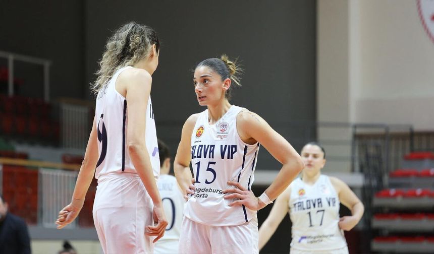 Alkışlar Bizim Kızlara