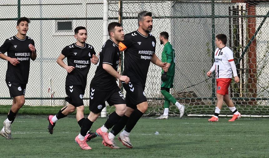 Armutlu Dört Köşe