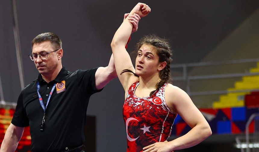 Kıymet Rümeysa Tezcan Altın Madalyayı Kaptı