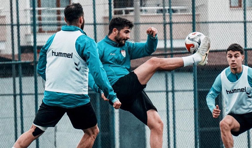 Yalova FK Sezonun Son İç Saha Maçına Çıkacak