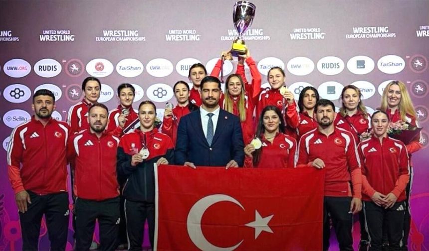 Tuba ve Arkadaşları Avrupa ikincisi