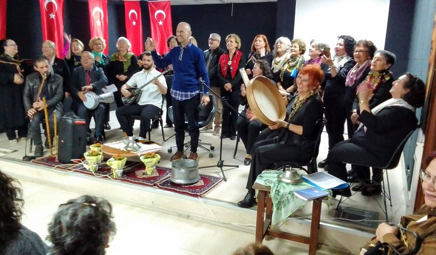Türkülerle duygu seli yaşandı