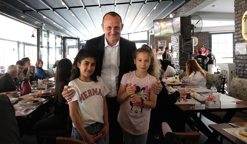 Engelliler Haftası’nda Çiftlikköy’de Gönülleri Isıtan Program