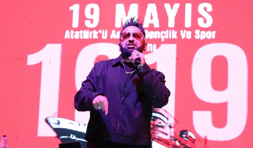 Ragga Oktay Çiftlikköylüleri Coşturdu