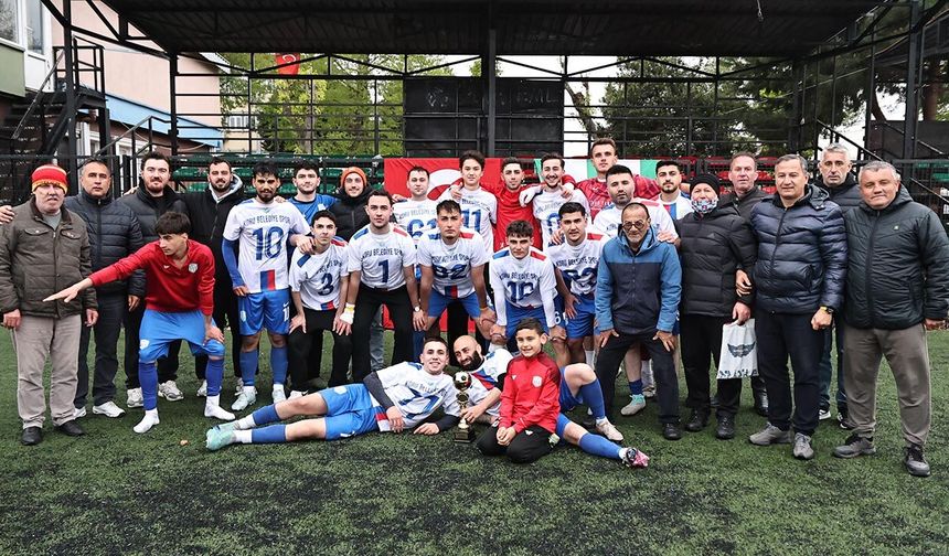 Koru “Şampiyonluk” Kupasına Kavuştu