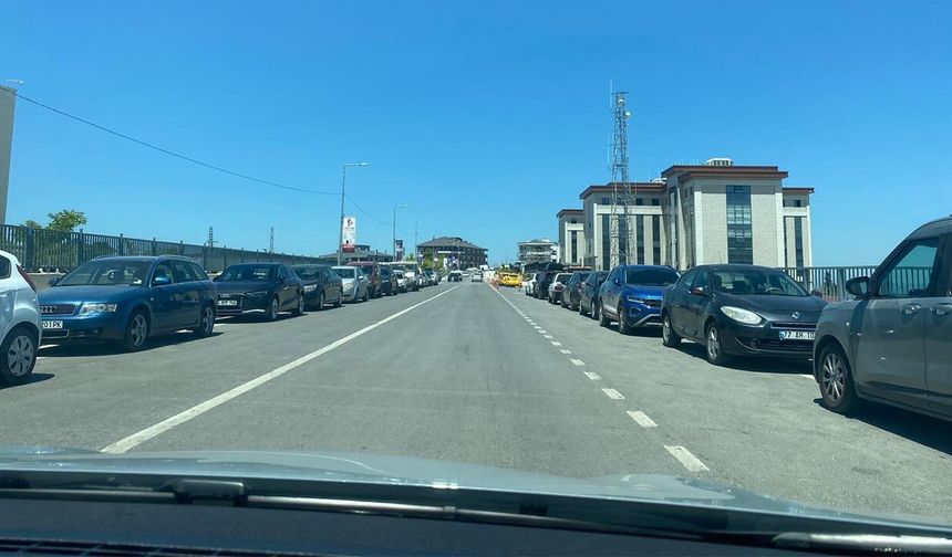 Şifaya Giden Yol Otoparkta Tıkanıyor