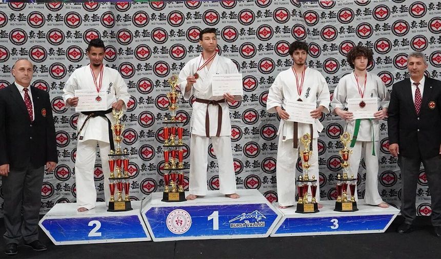 1. Türkiye Open Kyokushin Karate Turnuvası’nda Dört Madalya Kazandık