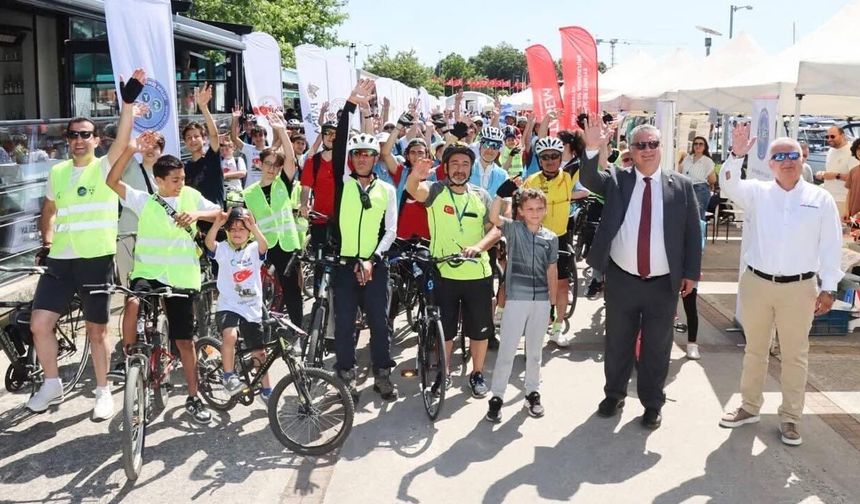 Yeşilay’ın Turunda Bin Kişi Pedal Bastı