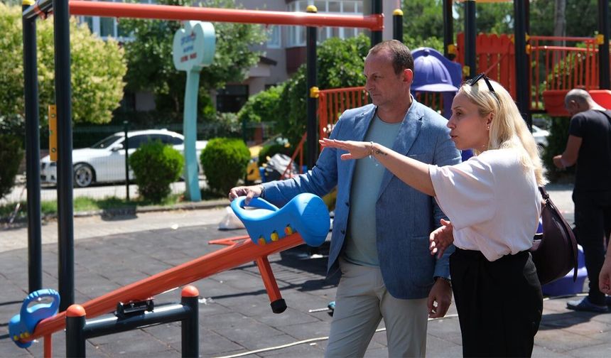 Başkan Yele Yenilenen Parkları Yerinde İnceledi
