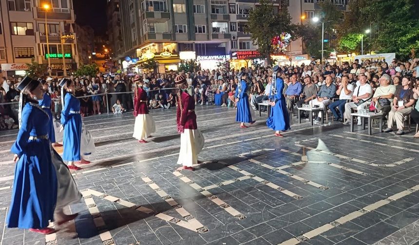 Çınarcık'ta Türk Boyları Kültür Şöleni Coşkusu