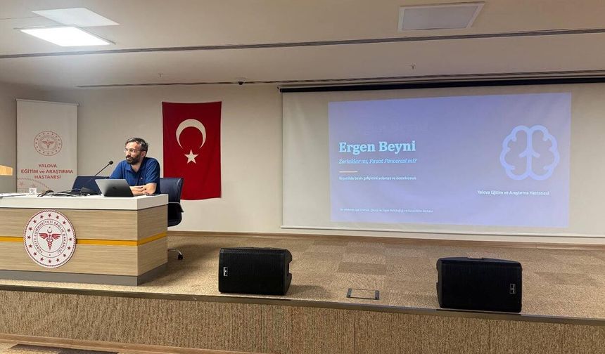Yalova’da Ergenlik Dönemi Masaya Yatırıldı