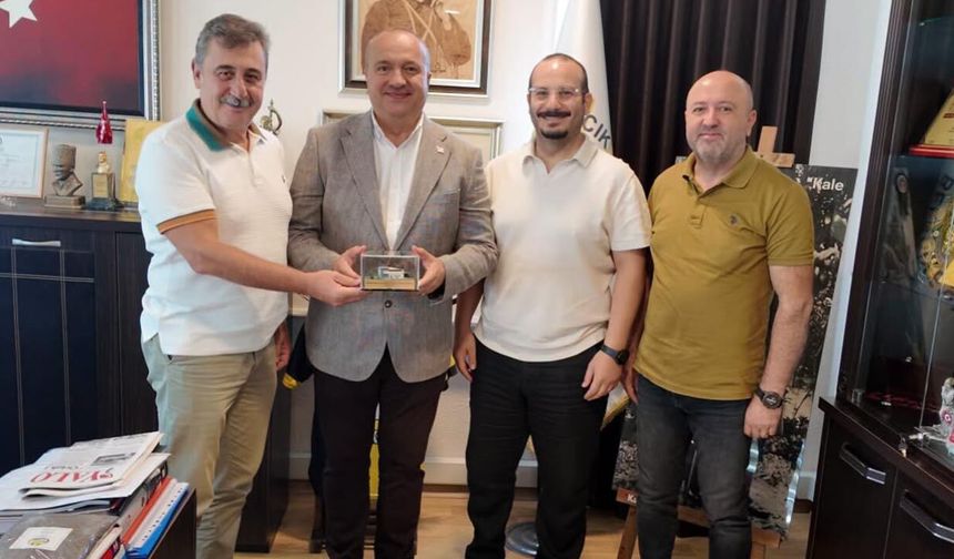 TUFAG’dan Başkan Avni Kurt’a Festival Teşekkürü