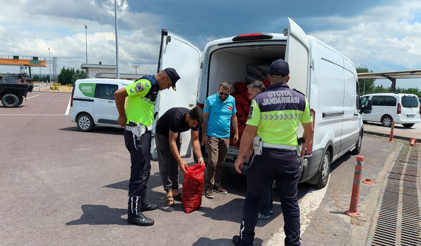 Yalova’da 3 Ton Kaçak Midye Ele Geçirildi