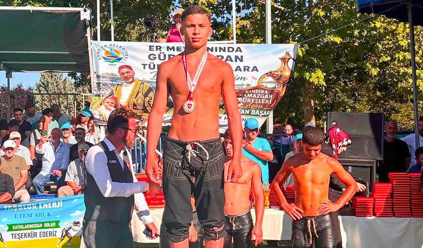Altınovalı Pehlivanlar Namazgah’ta Kürsüye Çıktı