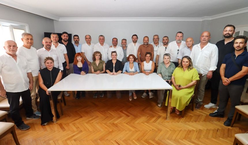 15 Yalova Belediye Meclis Üyesi Yeni Parti’ye katıldı