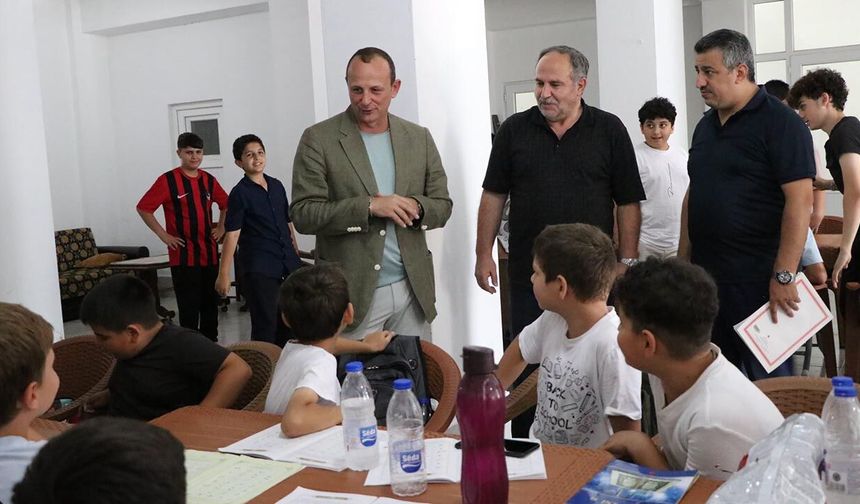 Başkan Yele Yaz Kur’an Kursu Öğrencileriyle Buluştu