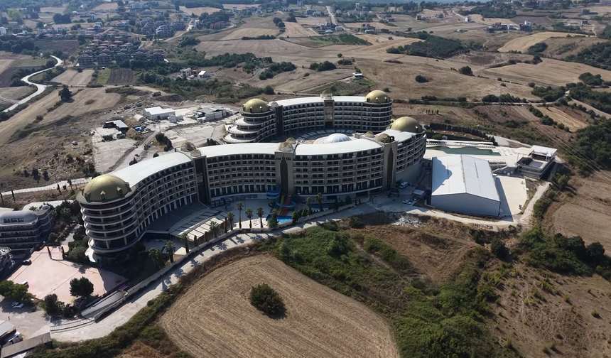 Yalova’da Otel Krizi Büyüyor! Çalışanlar Ayrılmıyor