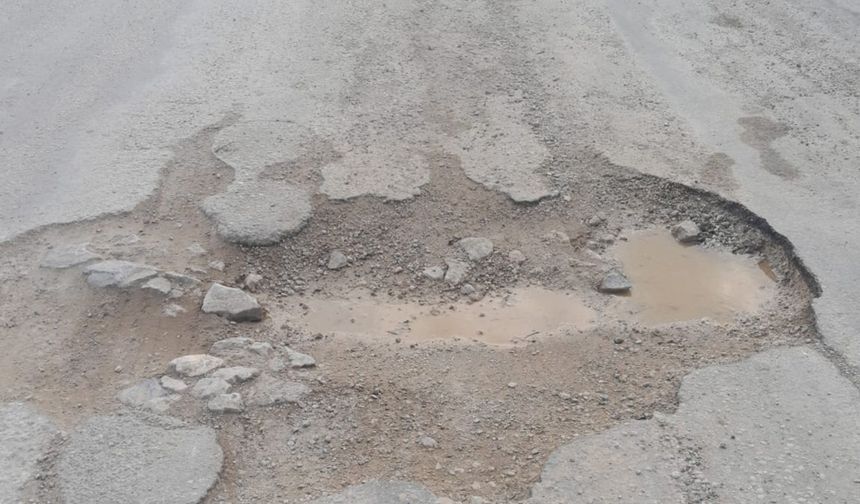 İki Yıldır Onarılmayan Yol Vatandaşı İsyan Ettirdi