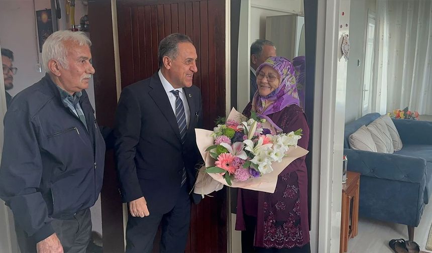 Sağanakta Mazgal Temizleyen Duyarlı Kadına Vali Usta'dan Teşekkür