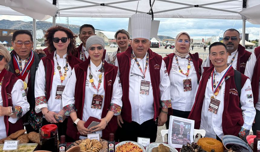 Yalova Lezzetleri Guinness Rekoru İçin Sofrada