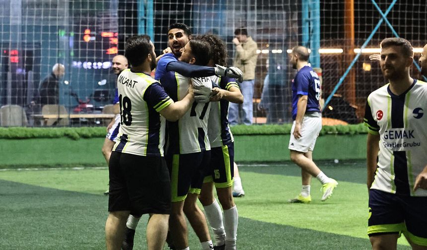 Çeyrek Final Biletlerini Yalova Belediyesi ve GEMAK Kaptı