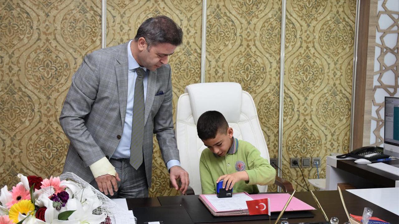 Akmeşe, Hüseyin Tufan Özen’e koltuğunu devretti (2)