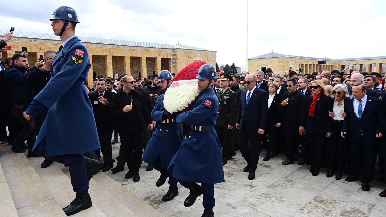 Muharrem İnce’den Anıtkabir ziyareti (3)