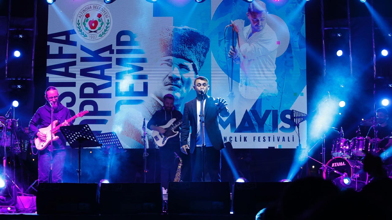 Hersek Sahili’nde gençlik festivali coşkusu (4)