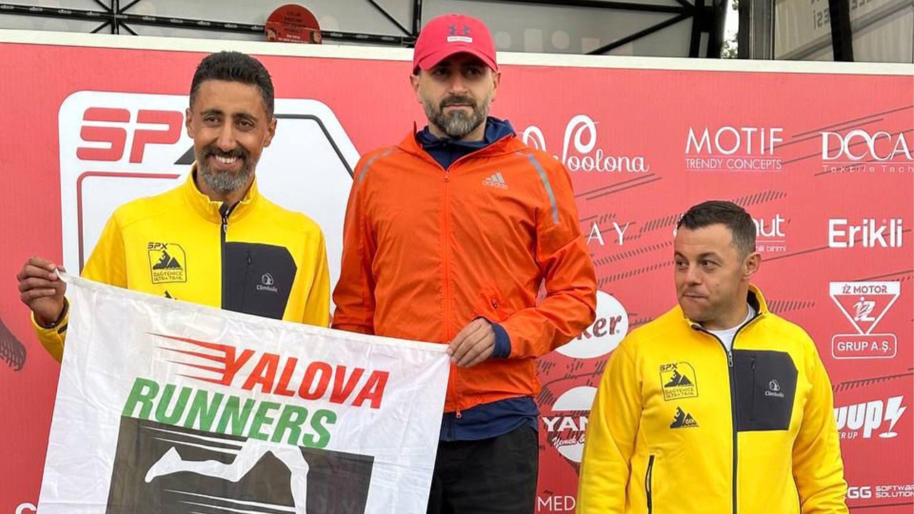 Yalova Runners Bursa’dan madalya ile döndü (4)