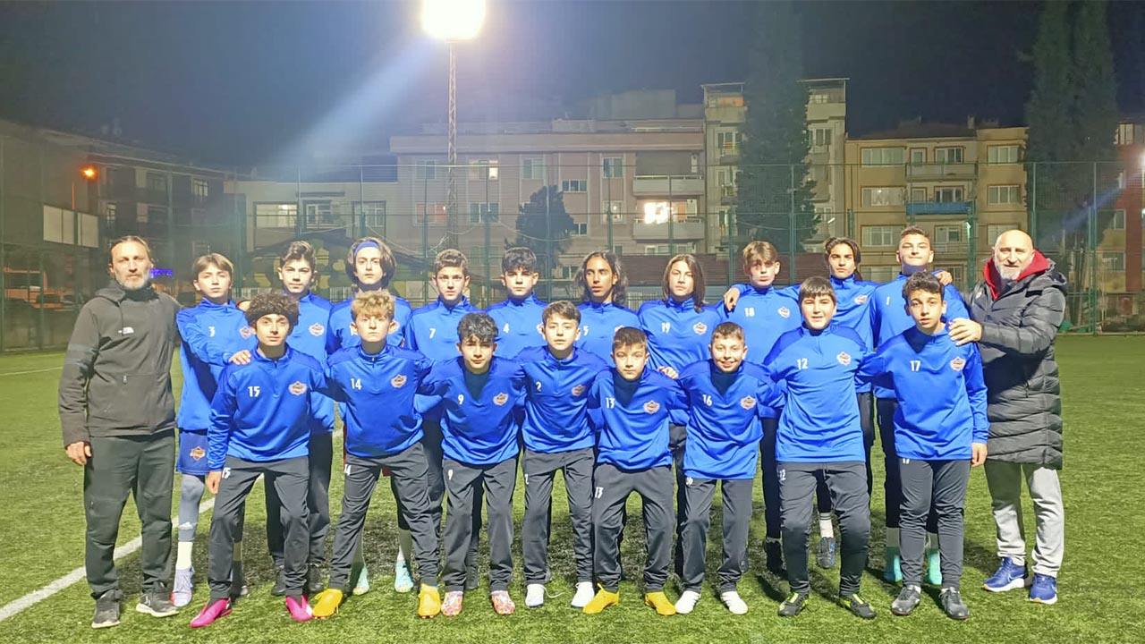 Yıldızlarspor “Şampiyonluk Algısına” İsyan Etti (1)