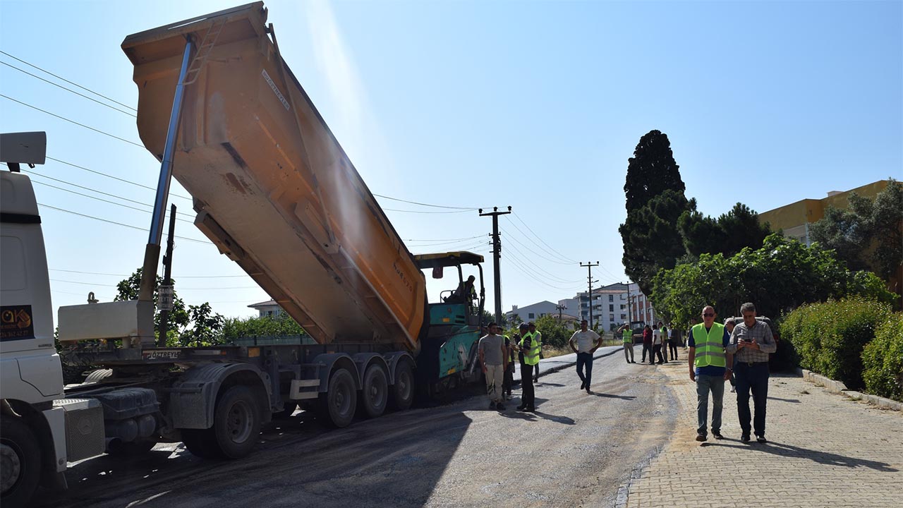 ARMUTLU’DA ASFALT SEZONU BAŞLADI  (3)