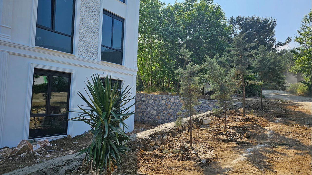 Esenköy Belediyesi’nin yeni hizmet binası inşaatı sürüyor (2)