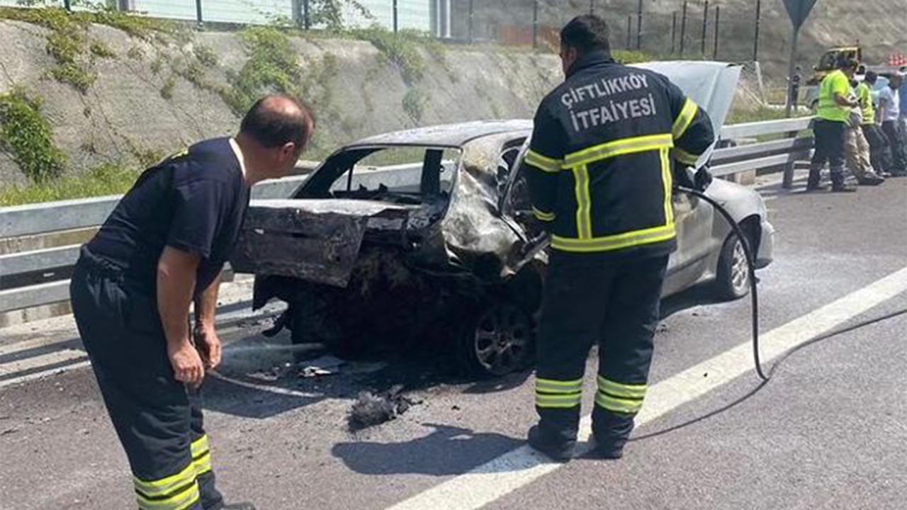 Orhangazi Tüneli’nde alevlere teslim olan araç, çekicide yeniden yandı (6)