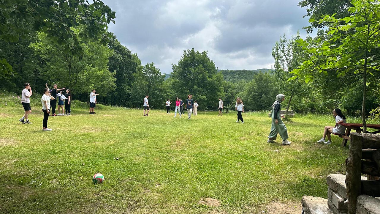 Güçlü Koleji’nden YKS öncesi piknik (6)