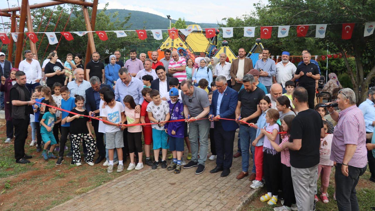 Yalova Belediyesi’nden Paşakent Mahallesi’ne yeni hizmet (1)