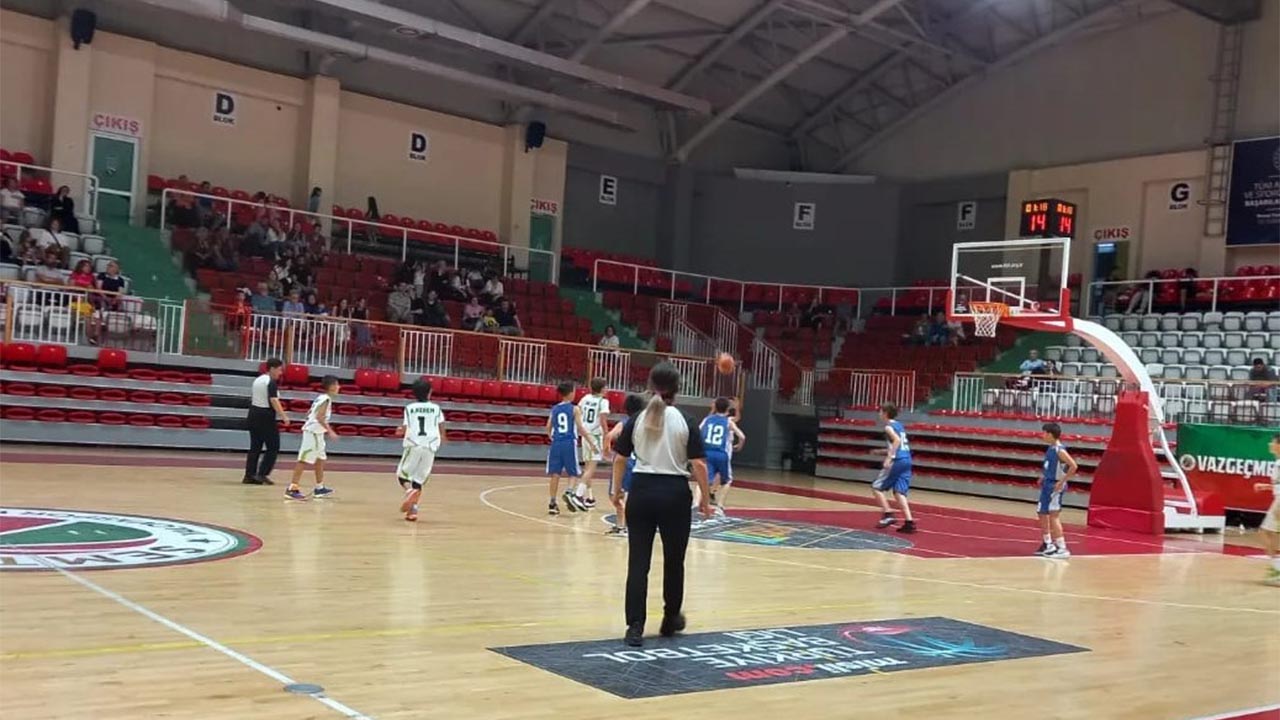 Sezonun Son Kupası Yalova Belediyespor’un2