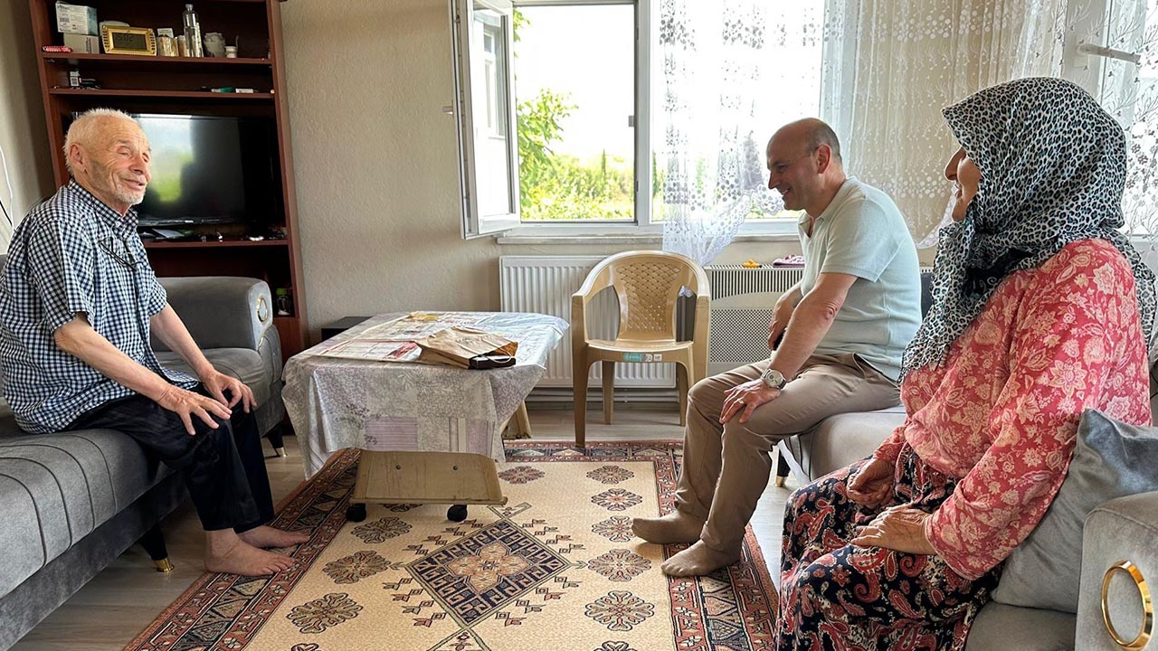 Başkan Oral, ilçe büyükleriyle bayramlaştı2