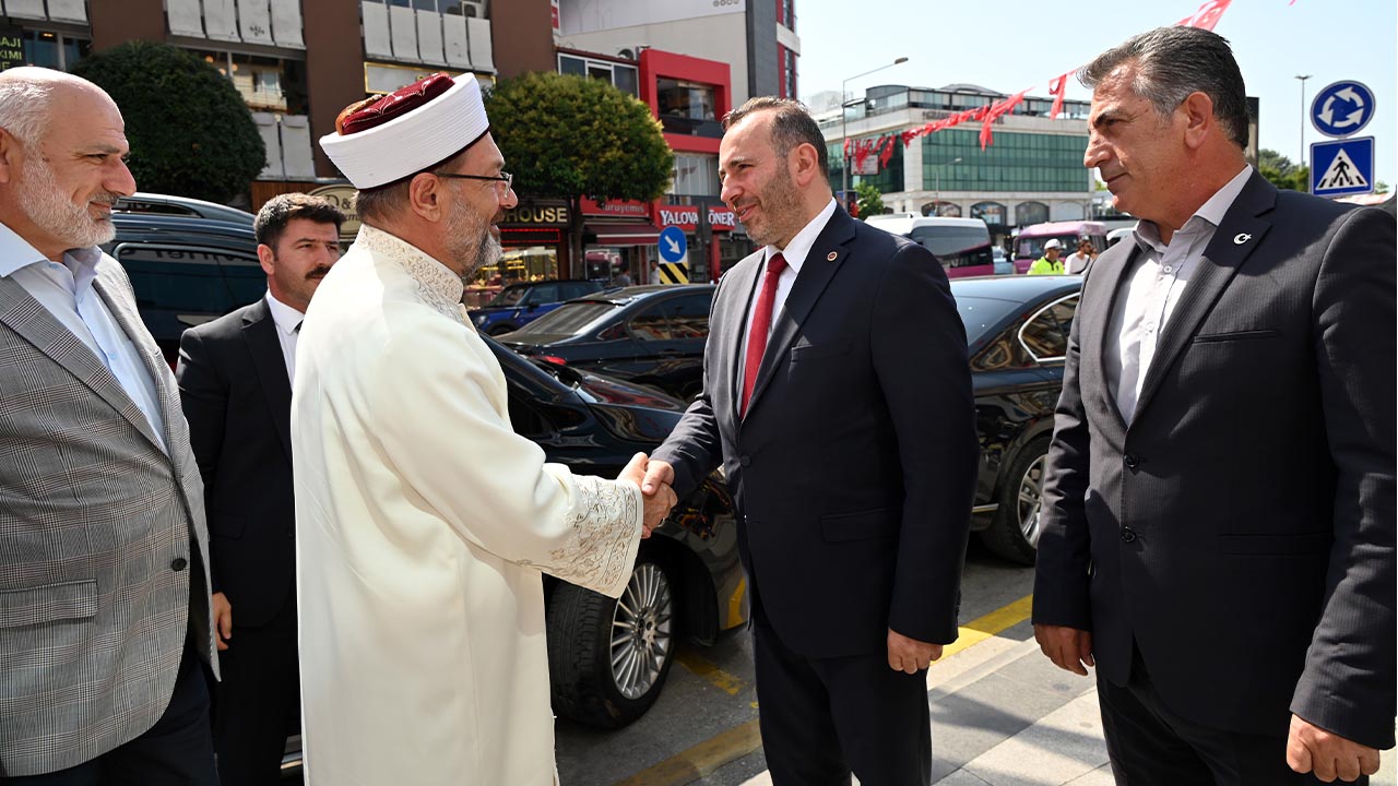 DİYANET İŞLERİ BAŞKANI PROF. DR. ALİ ERBAŞ’TAN BAŞKAN MUSTAFA TUTUK’A ZİYARET (3)