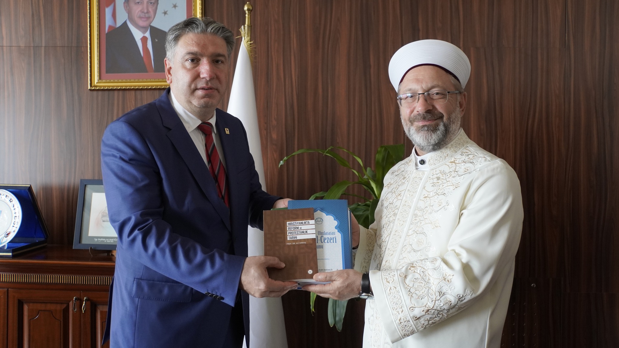 Diyanet İşleri Başkanı Prof. Dr. Ali Erbaş, Üniversiteyi Ziyaret Etti (6)