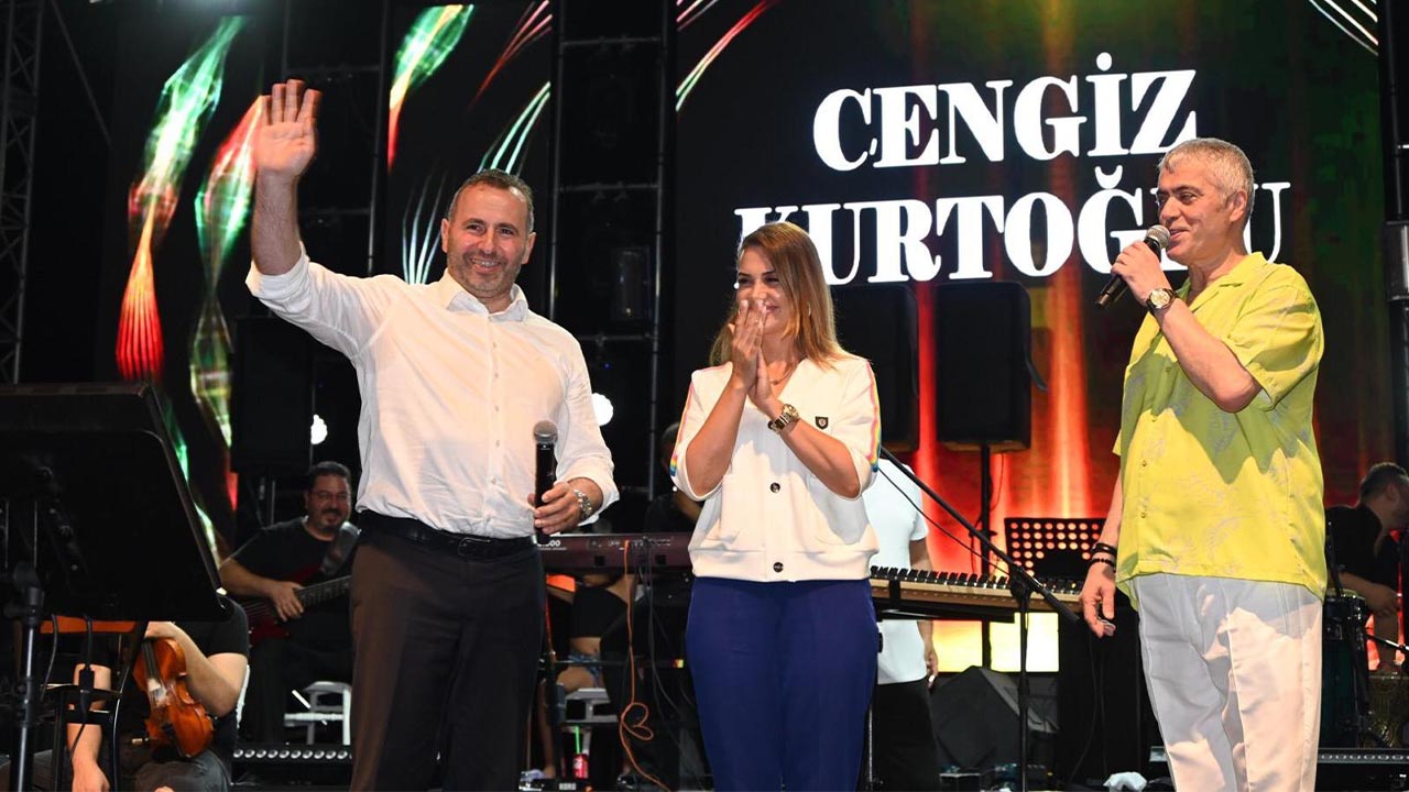 YALOVA’DA CENGİZ KURTOĞLU FIRTINASI… (1)