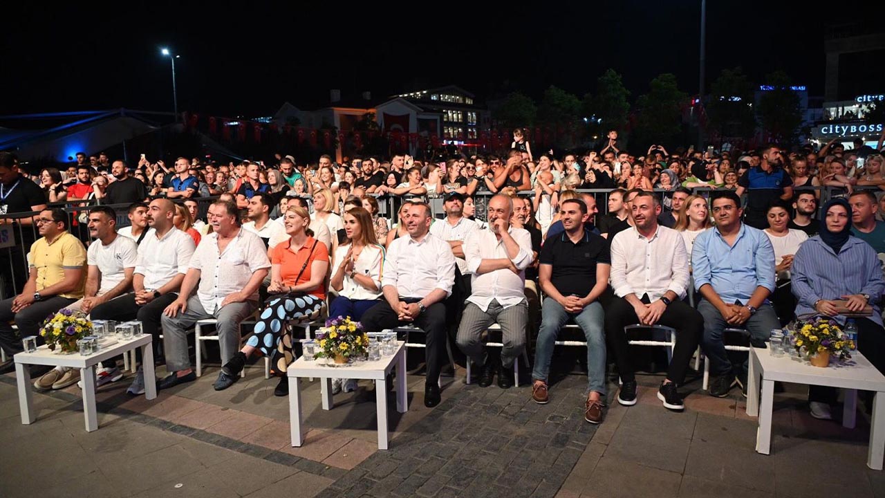 YALOVA’DA CENGİZ KURTOĞLU FIRTINASI… (5)