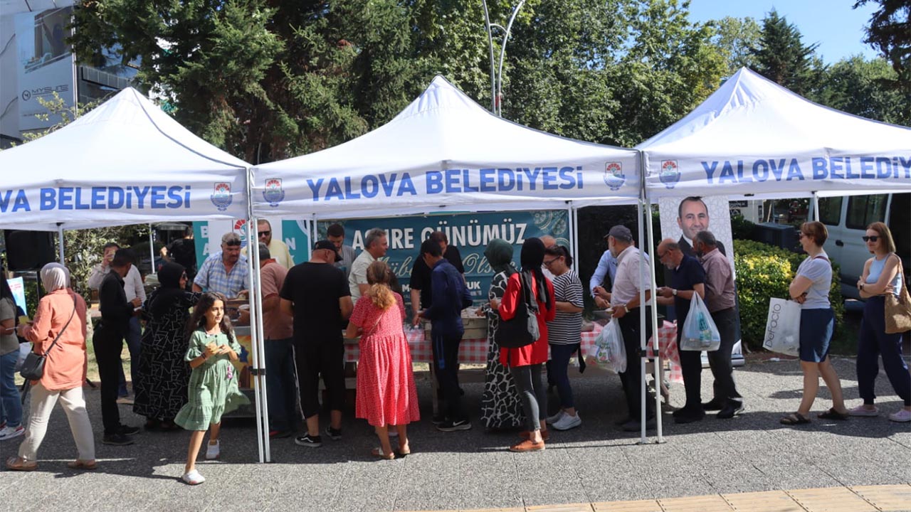 YALOVA BELEDİYESİ’NDEN AŞURE İKRAMI2