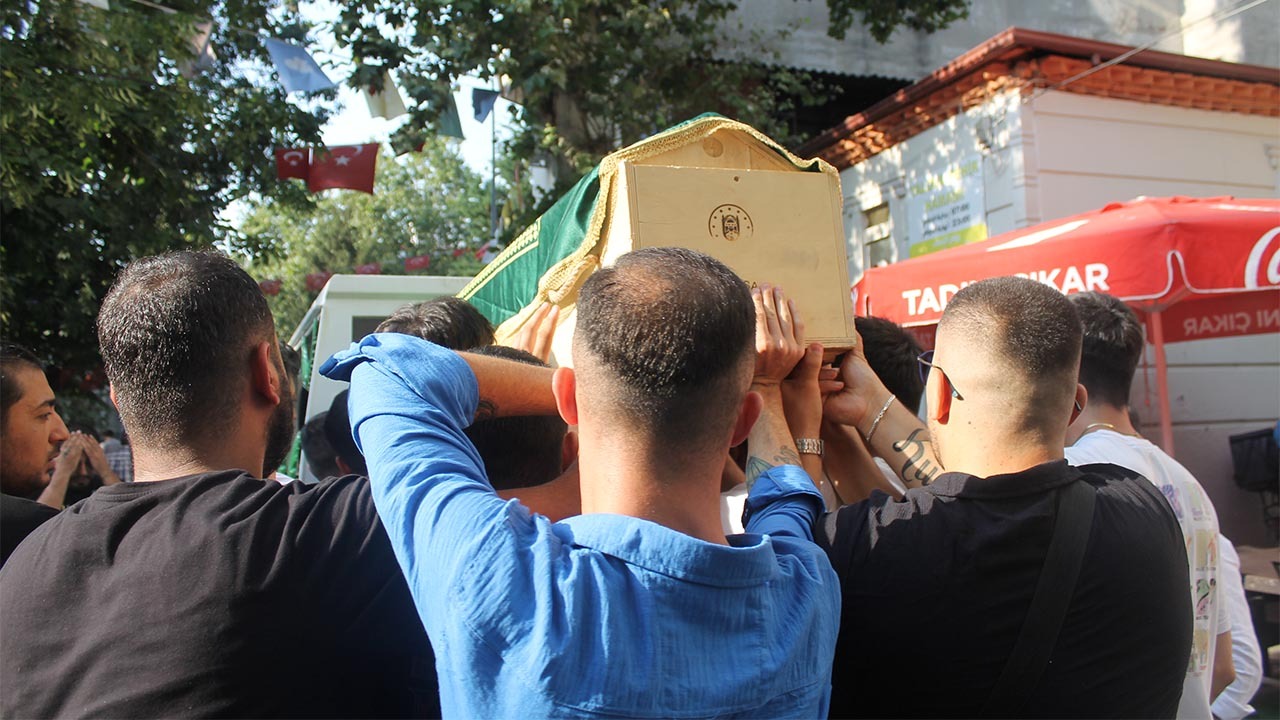 Saraçzade'ye Son Görev (6)