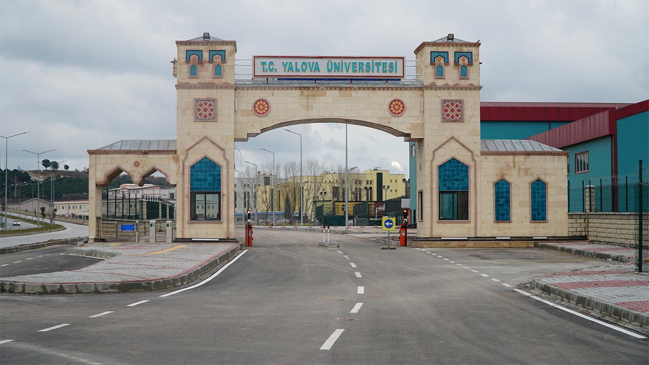 Yalova Üniversitesi yüzde 100 doldu (1)