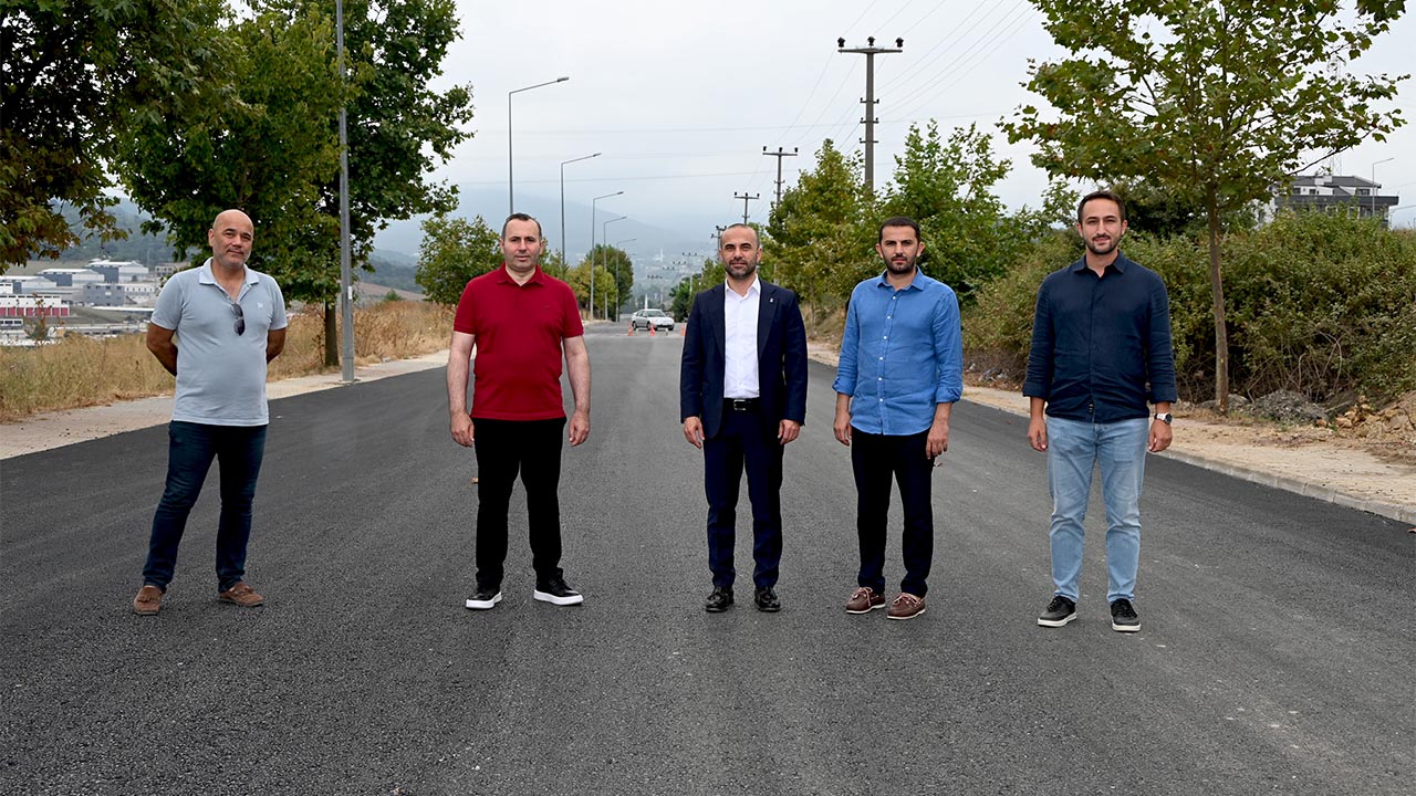 “RADAR CADDE’MİZDE SICAK ASFALTLAMA ÇALIŞMALARIMIZ SÜRÜYOR” (3)