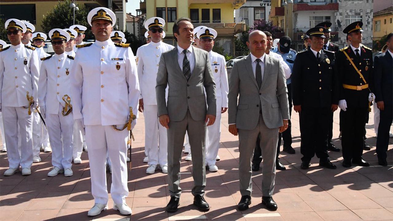 ALTINOVA’DA 30 AĞUSTOS COŞKUSU (2)