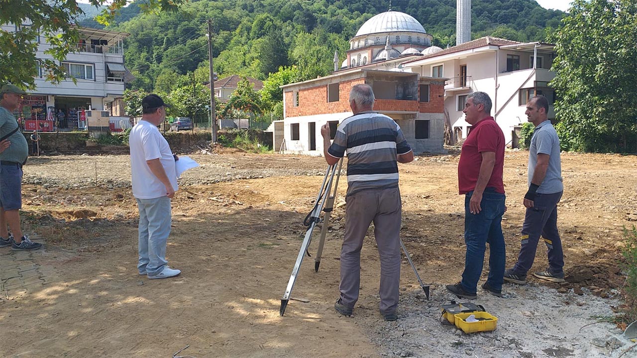 Çocuk Parkı ve Rekreasyon Çalışmalarına Başlandı (1)