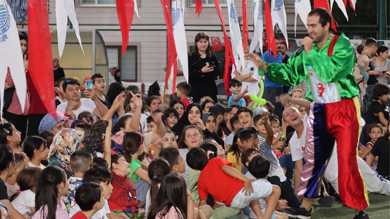 ÇOCUKLAR HAFTA SONU ÇOK MUTLU6